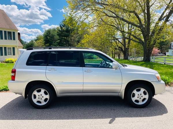 2007 Toyota Highlander Limited, Third Row Excellent Condition for sale in Kingston, MA – photo 8