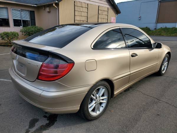 2003 mercedes 2dr hatch - cars & trucks - by dealer - vehicle... for sale in Seattle, WA – photo 8