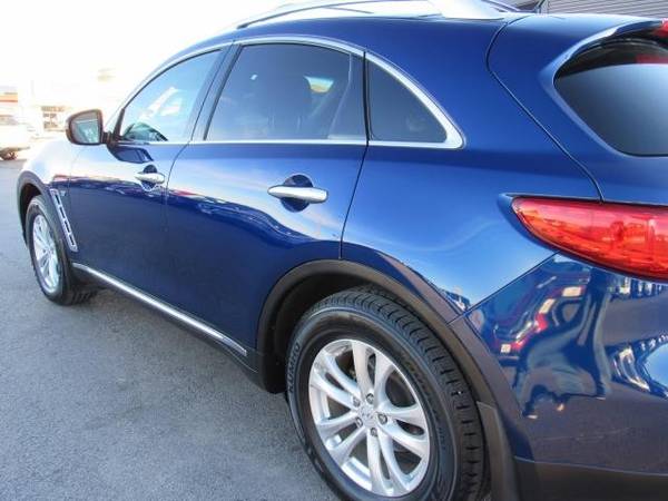 2015 INFINITI QX70 PREMIUM PACKAGE - - by dealer for sale in Spearfish, SD – photo 2