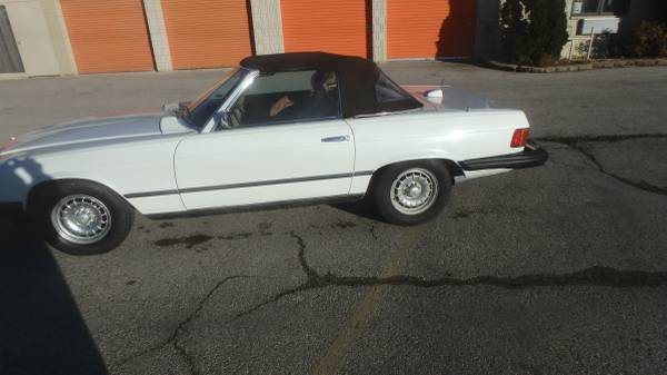 1980 MERCEDES BENZ 450SL - cars & trucks - by owner - vehicle... for sale in Zion, WI – photo 2