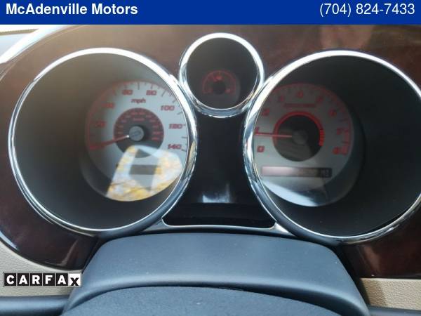 2007 Pontiac Solstice 2dr Convertible - cars & trucks - by dealer -... for sale in Gastonia, NC – photo 17