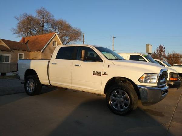 2018 Ram 2500 Crew Cab - Financing Available! - cars & trucks - by... for sale in Wichita, KS – photo 7