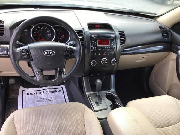 2011 KIA SORENTO*UP FOR AUCTION* - cars & trucks - by dealer -... for sale in Whitehall, PA – photo 13