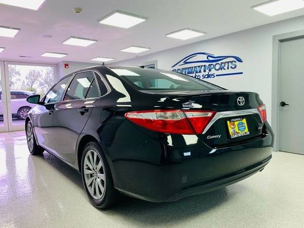 2016 Toyota Camry 4dr Sedan I4 Automatic XLE *GUARANTEED CREDIT... for sale in Streamwood, IL – photo 3