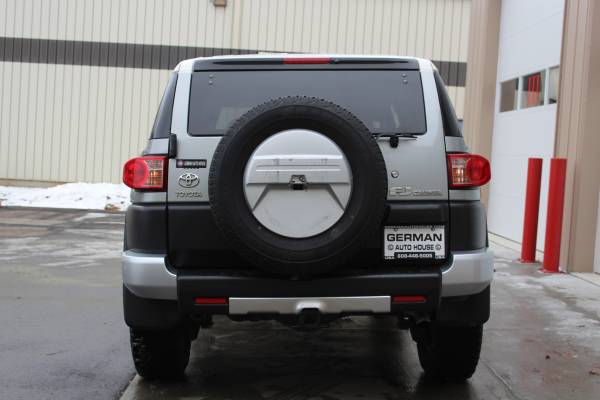 2010 Toyota FJ Cruiser 4x4! Only 97k! 349 Per Month for sale in Fitchburg, WI – photo 7