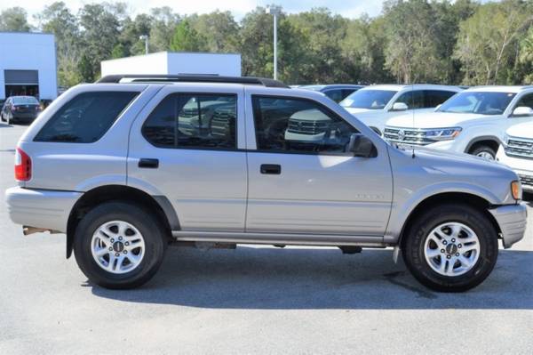 *2004* *Isuzu* *Rodeo* *S* - cars & trucks - by dealer - vehicle... for sale in St. Augustine, FL – photo 3