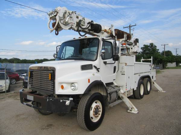 2007 FREIGHTLINER M2 POLE/DRILL TRUCK - cars & trucks - by dealer -... for sale in Kennedale, TX – photo 2