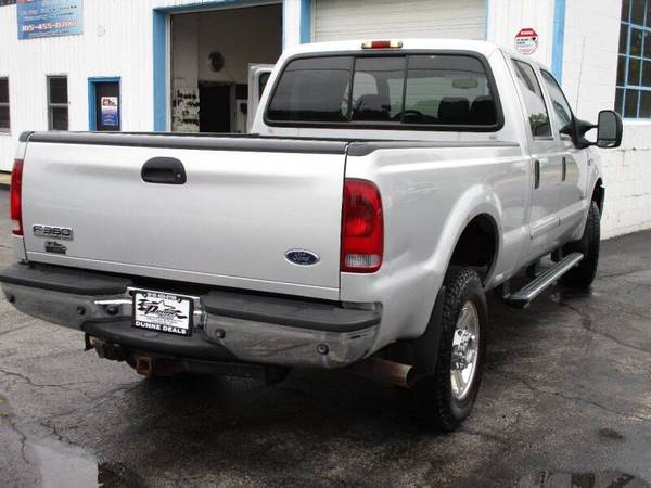 2006 Ford F-350 Super Duty Lariat 4dr SB One Owner ON SALE We Finance for sale in Crystal Lake, IL – photo 8
