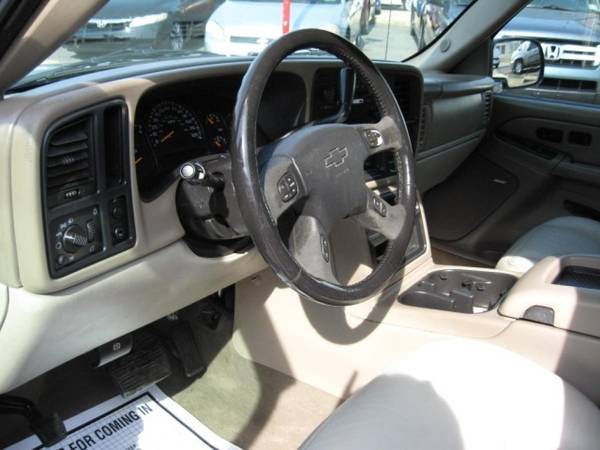 2005 Chevrolet Avalanche 1500 LT - Low Rates Available! - cars & for sale in Prospect Park, DE – photo 12