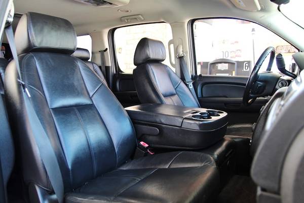 2008 CHEVROLET SUBURBAN 1500 LT - LEATHER & 3RD ROW - LOOKS SWEET! for sale in LEANDER, TX – photo 22