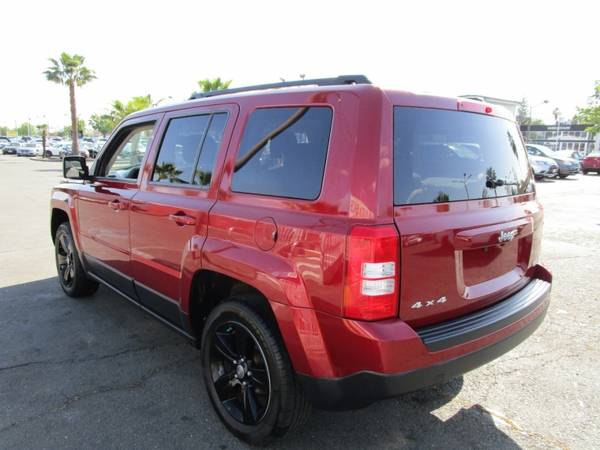 2016 Jeep PATRIOT LATITUDE - 4WD - HEATED SEATS - RECENTLY SMOGGED for sale in Sacramento , CA – photo 4