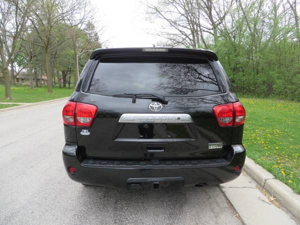 2011 Toyota Sequoia Platinum 4X4-1 Owner! NAV! DVD! Moon! LOADED! for sale in West Allis, WI – photo 4
