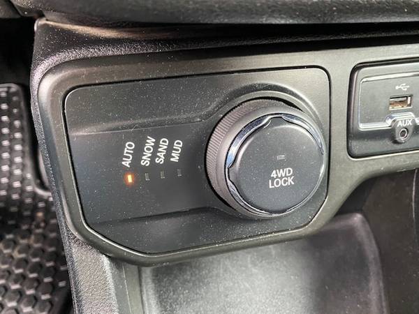 2018 Jeep Renegade Latitude 4WD - www rpmotorsales com - cars & for sale in LIVINGSTON, MT – photo 18