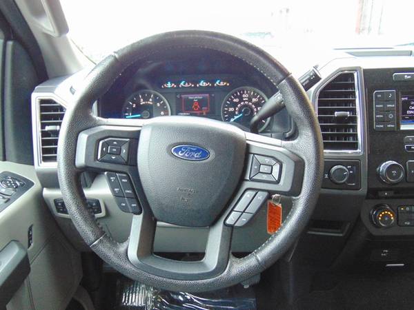 2016 Ford F-150 XL - - by dealer - vehicle automotive for sale in Joliet, IL – photo 15