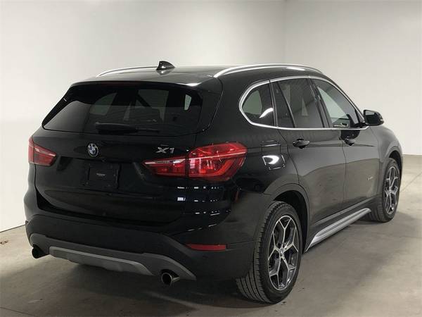 2017 BMW X1 xDrive28i - - by dealer - vehicle for sale in Buffalo, NY – photo 7