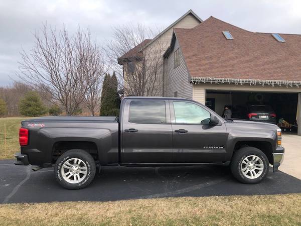 2014 Silverado Crew Cab - cars & trucks - by owner - vehicle... for sale in Chilton, WI – photo 4