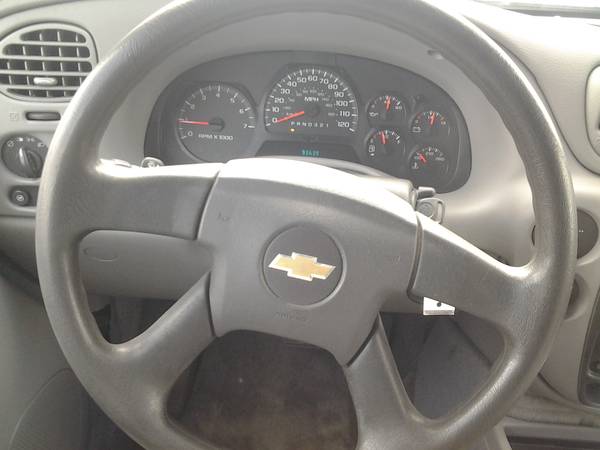 2006 Chevy Trailblazer LS 4x4 - Low Miles! - - by for sale in Bausman, PA – photo 11