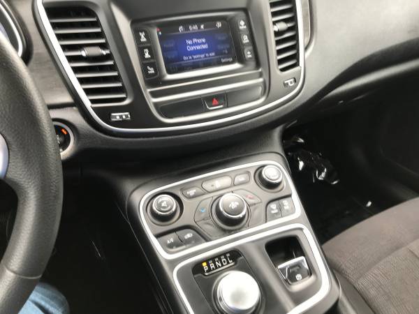 2015 CHRYSLER 200 LIMITED SPECIAL PRICE for sale in Eugene, OR – photo 11