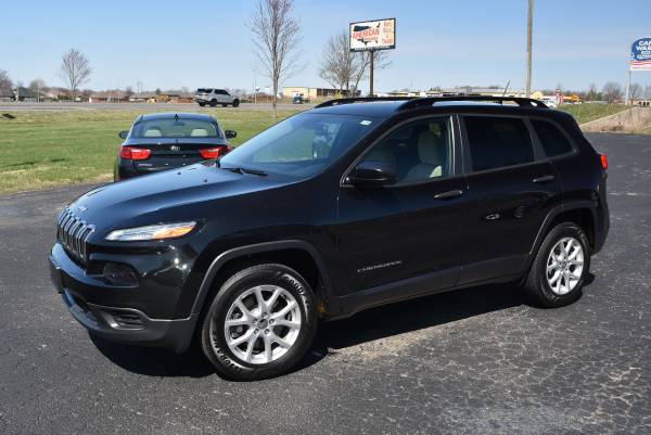 2016 Jeep Cherokee Sport 4WD - Warranty Available - Easy Payments! for sale in Nixa, MO – photo 3