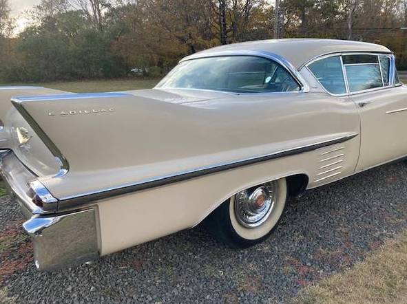 1958 Cadillac Coupe DeVille 62 for sale in Easton, NJ – photo 3