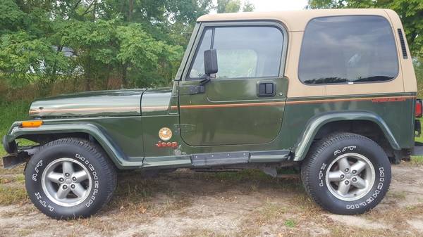 1995 Jeep Wrangler SE SUV for sale in New London, WI – photo 2