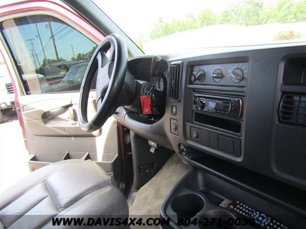 2005 Chevrolet Express 1500 High Top Custom Conversion Family/Travel for sale in Richmond, District Of Columbia – photo 12