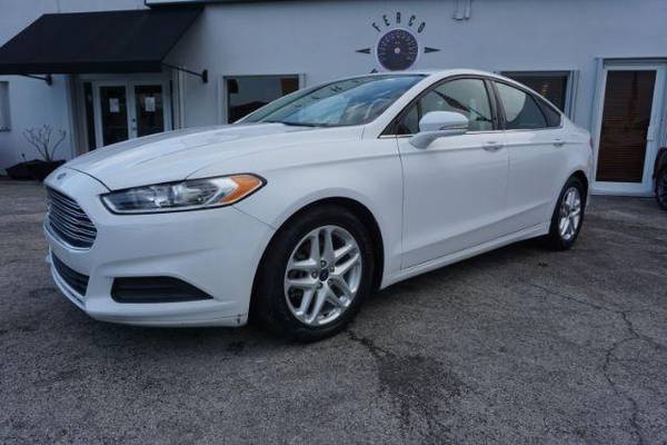 2015 Ford Fusion SE - - cars & trucks - by dealer - vehicle... for sale in Miami, FL – photo 13