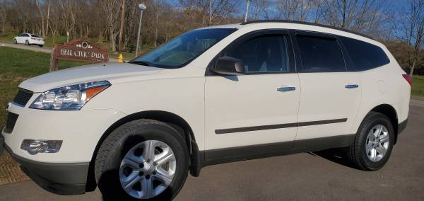 12 CHEVY TRAVERSE LS- ONLY 89K MILES, SUPER CLEAN/ NICE, 2 TO CHOOSE... for sale in Miamisburg, OH – photo 4