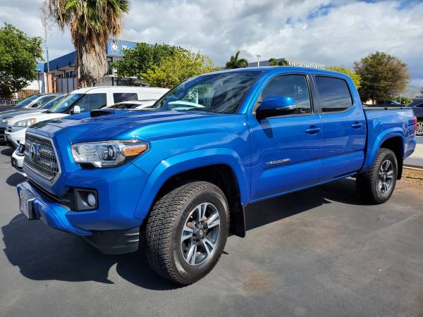 4X4 2017 TOYOTA TACOMA TRD SPORT - - by dealer for sale in Kihei, HI – photo 5