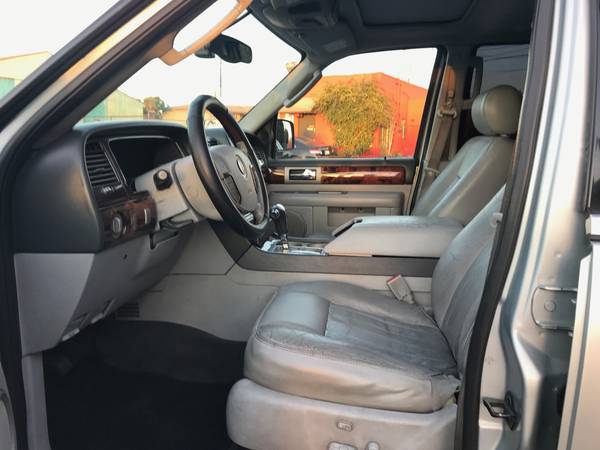 2005 Lincoln Navigator - cars & trucks - by owner - vehicle... for sale in torrence, CA – photo 9