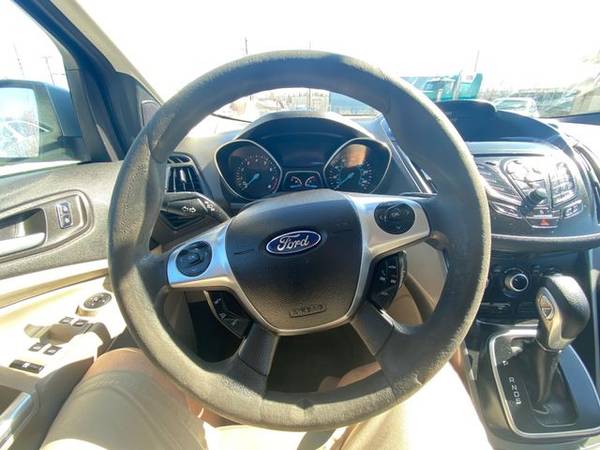 2013 Ford Escape SE Sport Utility 4D 4WD - - by dealer for sale in Anchorage, AK – photo 11