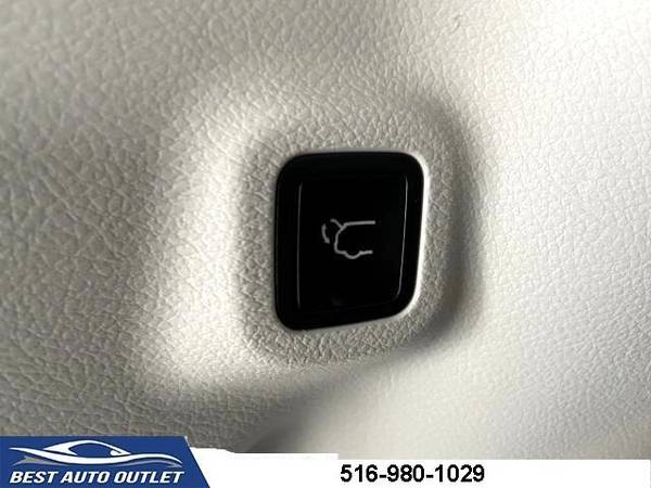 2017 Jeep Compass Limited 4x4 SUV - cars & trucks - by dealer -... for sale in Floral Park, NY – photo 13