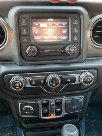 2020 JEEP GLADIATOR SPORT ~ LEVELED~ LOW MILES ~ READY TO GO! - cars... for sale in Tempe, NM – photo 9