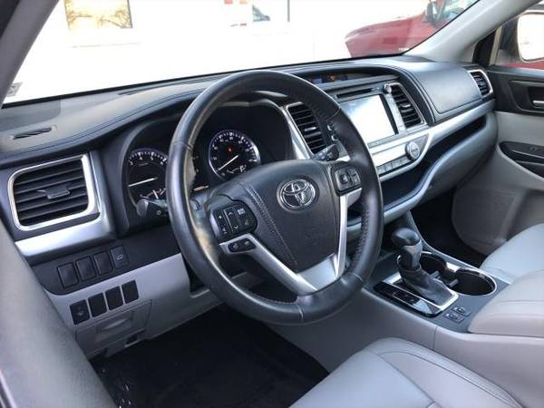 2015 Toyota Highlander - - by dealer - vehicle for sale in Arlington, District Of Columbia – photo 14