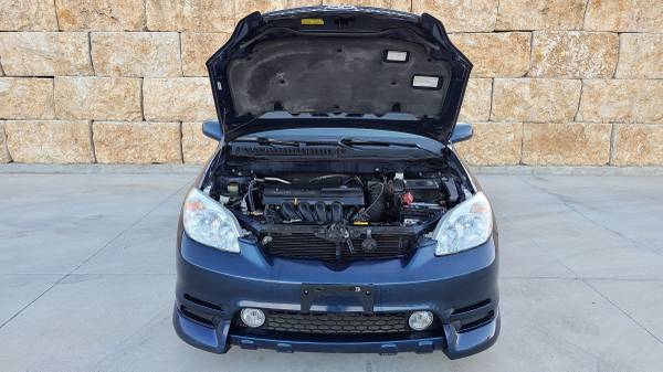 💥 2004 Toyota Matrix XR Sport - ✅ 112,119 Miles! ✅ Clean Carfax! 💥 -... for sale in Round Rock, TX – photo 3