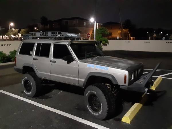 2000 Jeep Cherokee 4x4 - cars & trucks - by owner - vehicle... for sale in TAMPA, FL – photo 3