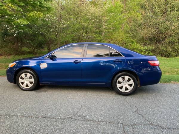 2010 Toyota Camry LE for sale in CLARKSBURG, District Of Columbia – photo 3