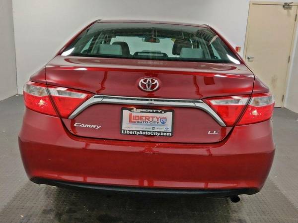 2016 Toyota Camry XLE Financing Options Available!!! - cars & trucks... for sale in Libertyville, IL – photo 5