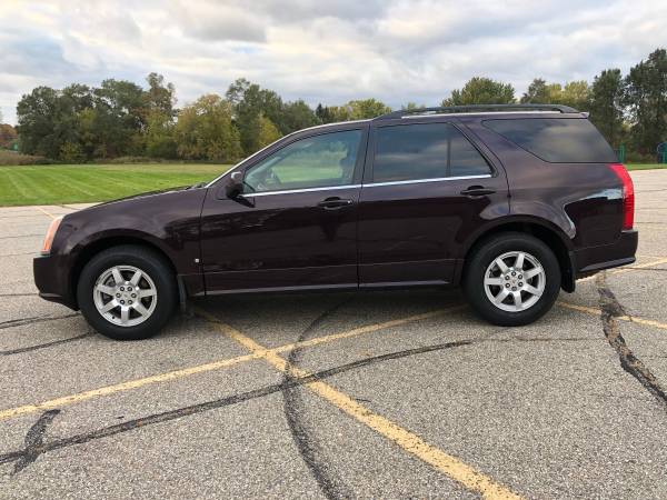 Nice! 2008 Cadillac SRX! AWD! Loaded! Leather! for sale in Ortonville, OH – photo 2