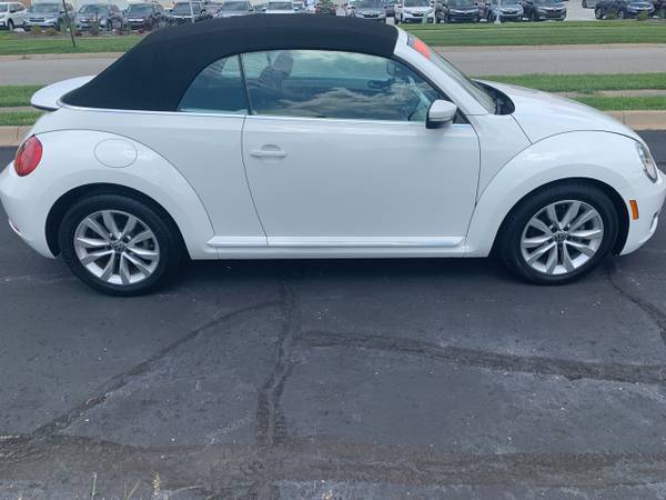 2014 Volkswagen Beetle R-Line Convertible for sale in Topeka, KS – photo 8
