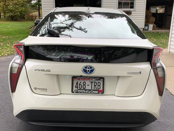 2017 Prius 2 50+ mpg Hybrid for sale in Tomah, WI – photo 4