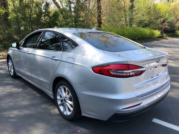 2019 Ford Fusion Hybrid SE - - by dealer - vehicle for sale in High Point, NC – photo 6