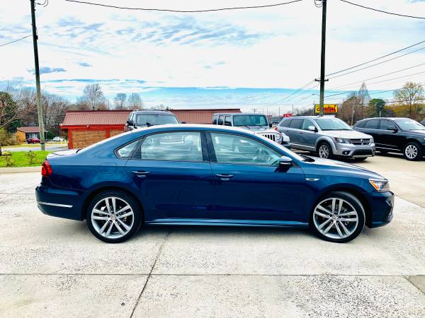 2018 VOLKSWAGEN PASSAT R-LINE 4D 4-Cyl 2.0 TURBO LITER CALL OR TEXT... for sale in Clarksville, TN – photo 4