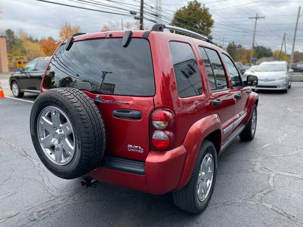 2006 Jeep Liberty Limited AWD 4x4 fully loaded 70,000 miles - cars &... for sale in Walpole, RI – photo 8