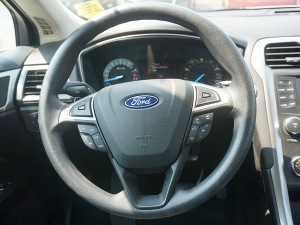 2018 Ford Fusion Only 18000 Miles - cars & trucks - by dealer -... for sale in Plainwell, MI – photo 10