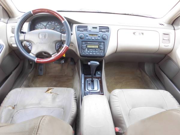 2001 Honda Accord EX V6 sedan - - by dealer - vehicle for sale in Wilmington, OH – photo 12