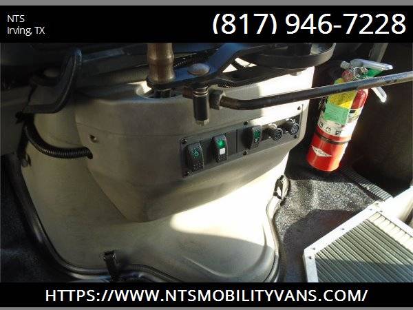 09 FORD E350 ADA VAN MOBILITY HANDICAPPED WHEELCHAIR LIFT ALL SERVICED for sale in Irving, TN – photo 24