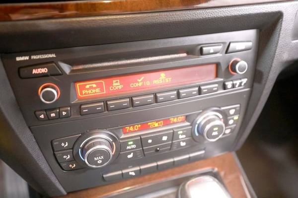 2011 *BMW* *328i* *-* Premium pkg - Xenon - Satellite radio for sale in Burbank, CA – photo 17
