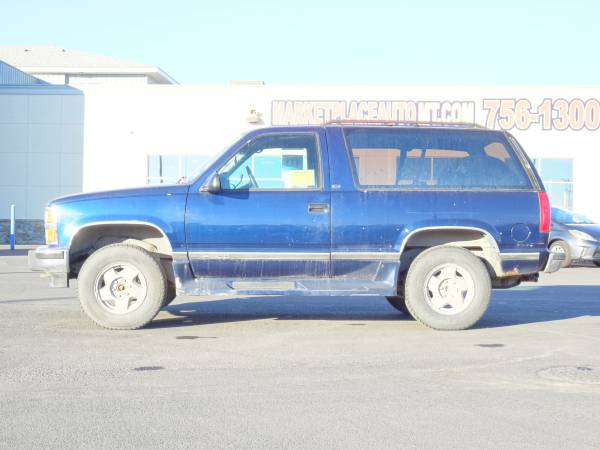 1993 CHEVROLET BLAZER 4x4 4WD Chevy SPORT UTILITY 2D SUV - cars &... for sale in Kalispell, MT – photo 2