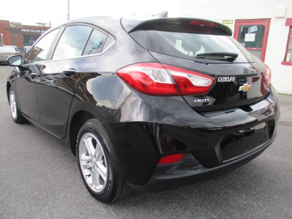 2018 Chevy Cruze LT **Like New/Hot Deal & Clean Title** - cars &... for sale in Roanoke, VA – photo 6